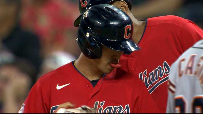 Hits keep coming and coming for Steven Kwan: Guardians Takeaways ... Guardians steven kwan pair of knocks in loss