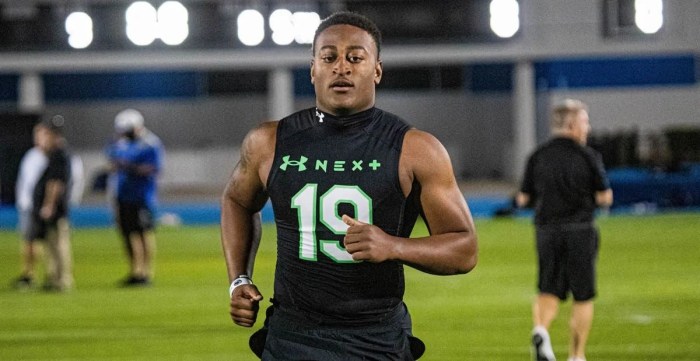 Trenton Henderson - Pensacola Catholic - Edge Lsu football recruiting five star edge trenton henderson commits as tigers class inches toward top 10