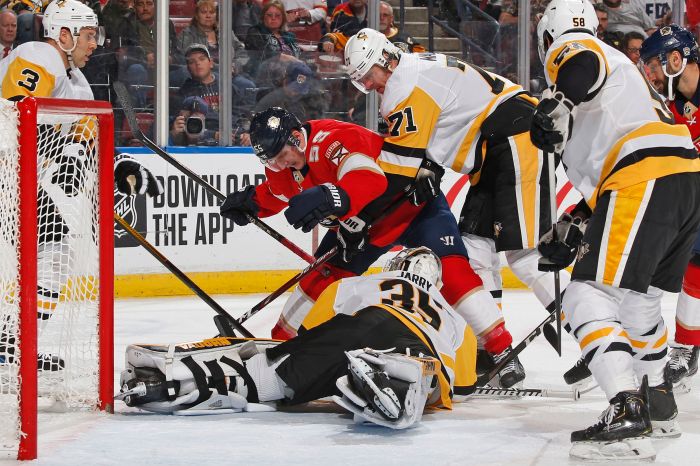 Noel Gunler skriver på för Carolina Hurricanes i NHL | NHL | Expressen