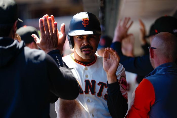 Giants' LaMonte Wade Jr. leaves with knee discomfort; initial exam ... Angels lamonte wade returns to bench role