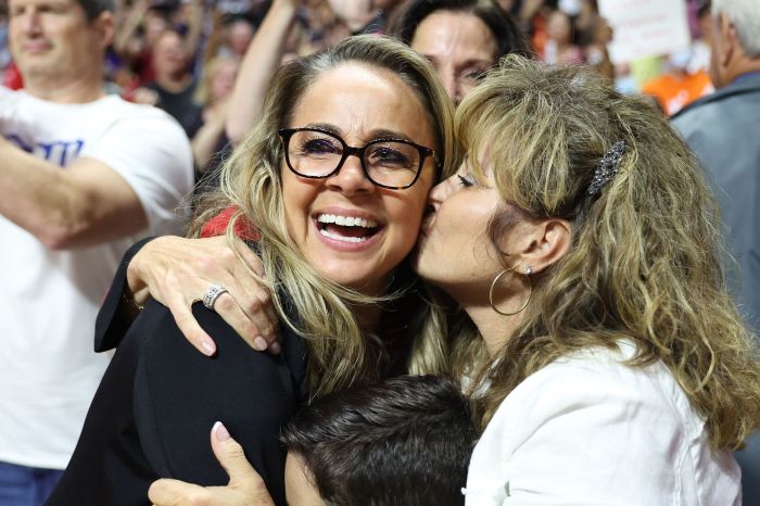 Becky Hammon’s path led her to Las Vegas — and Las Vegas to its first ... Becky hammon slams aces trash effort loss fever caitlin clark out
