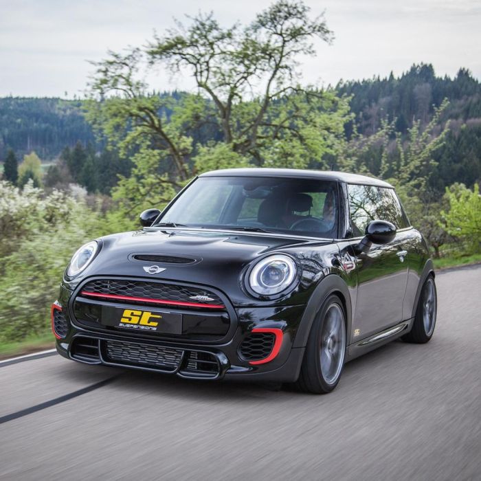 NO RESERVE 39k-Mile 2006 Mini Cooper S JCW 6-Speed | PCARMARKET Cooper flagg signs with mavericks what nba drafts no 1 pick is projected to make as summer league begins