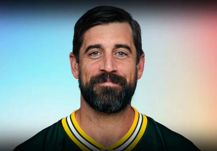 Aaron Rodgers Birthday Aaron rodgers hosts several steelers teammates for private workouts ahead of training camp