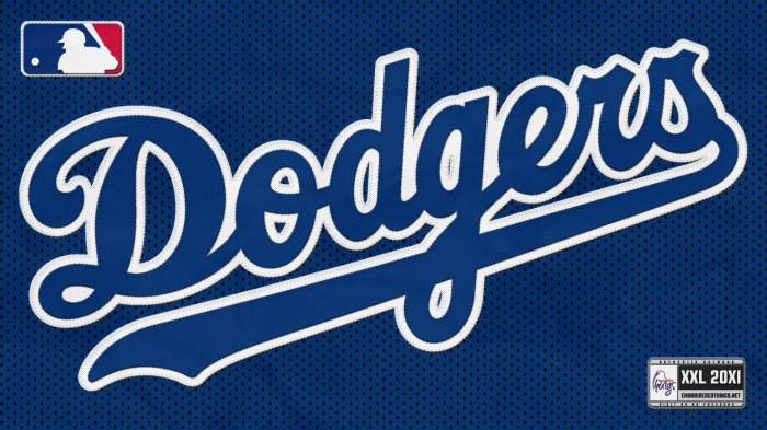 Dodgers clayton kershaw logoman card 3000th strikeout game revealed topps