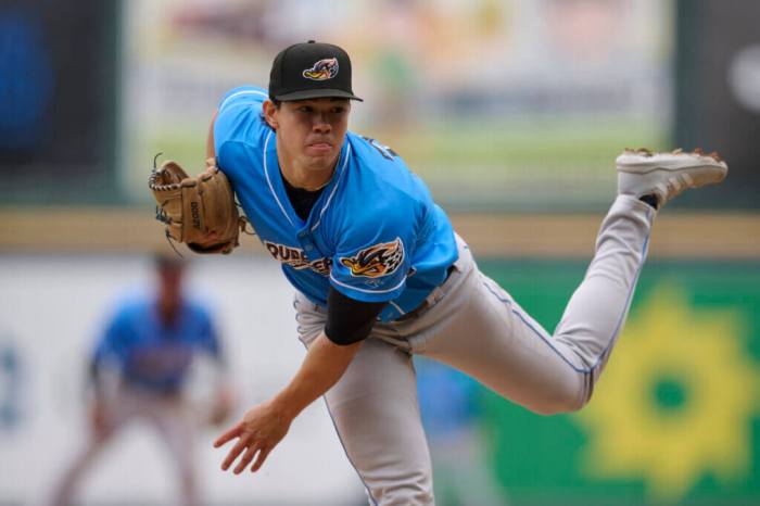 Guardians Joey Cantillo Holds Cubs in Check