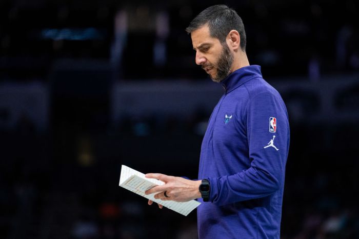 Lakers Rumors: Anthony Davis May Prefer James Borrego For Head Coach Knicks coaching search new york eyes james borrego as top assistant to mike brown per report