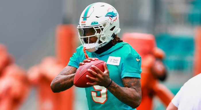 Jalen Ramsey | Jalen ramsey, Nfl photos, Nfl football art Jalen ramsey shows no 5 steelers jersey photo after trade dolphins