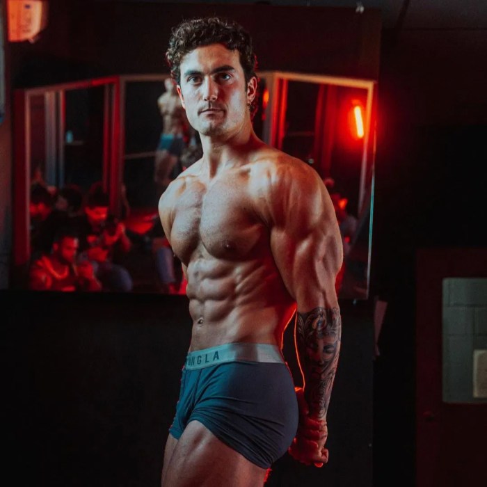 A Week Before Hitting Big Milestone, Bodybuilding Icon and Self ... Mets jesse winker closing in on return