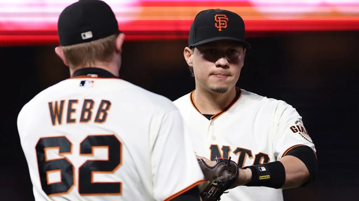 Wilmer Flores strikeout to end Giants' season in NLDS causes ... Giants wilmer flores sitting thursday