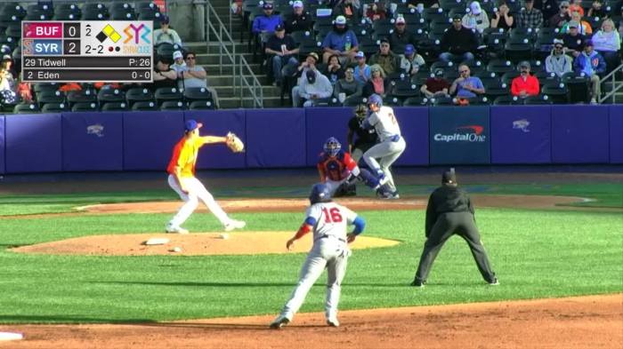 Mets blade tidwell picks up first big league win