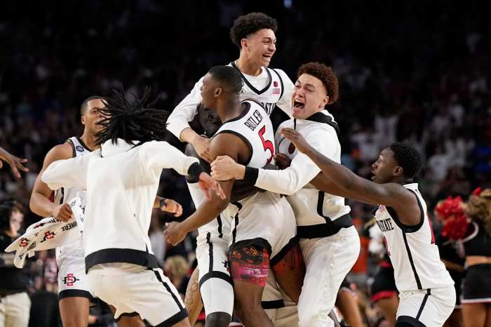 Derik Queen Buzzer Beater Maryland Thrills Fans