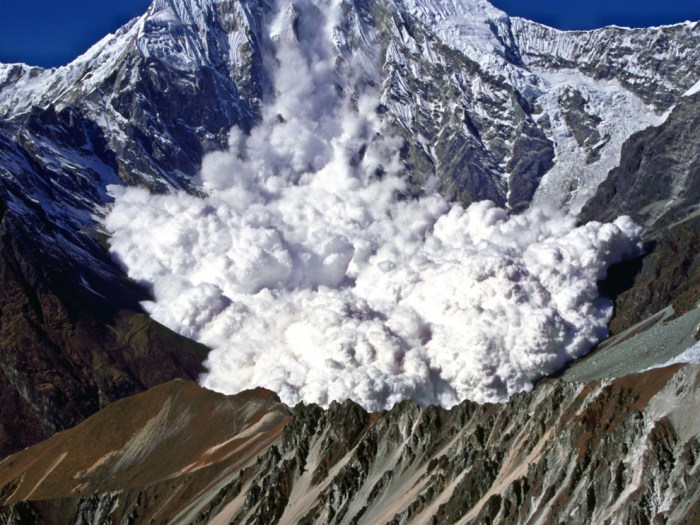 Avalanche Rushes Down Himalayan Mountainside Avalanches alex barre boulet pens one year deal