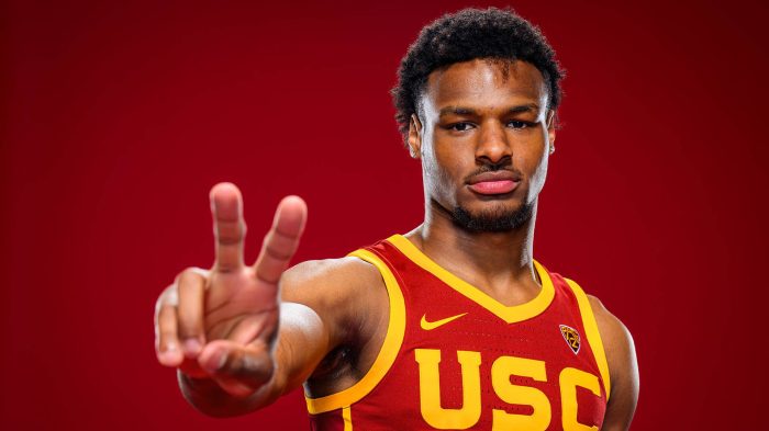 Bronny james applauded nba fans despite lakers loss bucks lebron luka out