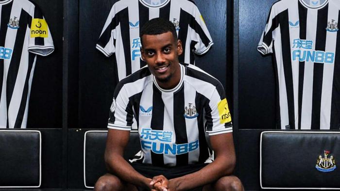 Alexander Isak Arsenal Barcelona transfer battle Ranking 6 best transfer landing spots alexander isak
