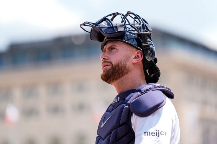 Cubs carson kelly getting breather thursday
