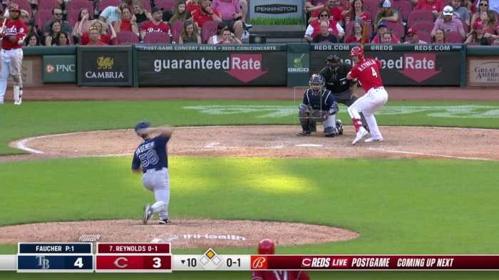 Marlins Calvin Fauchers Fifth Hold 972562