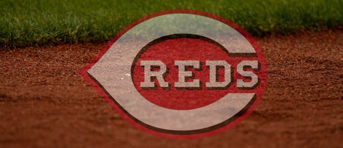 Cincinnati Reds: Logo - Modern Disc Wall Sign Reds spencer steer cleared to start wednesday