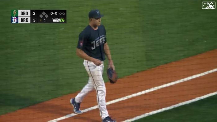 Blade Tidwell roughed up in MLB debut, Jesse Winker injured as Mets ... Mets blade tidwell picks up first big league win