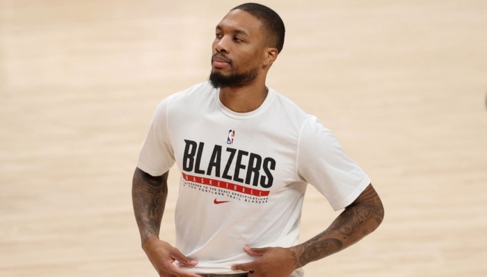 Giannis Antetokounmpo says winning title would make him consider ... Damian lillard free agency all star open to signing with team this summer under right conditions per report