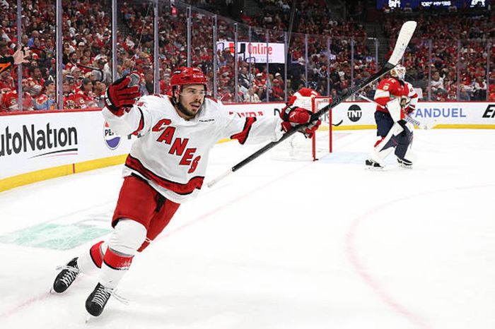 Hurricanes Sign Logan Stankoven to an 8-Year Contract Extension - The ... Hurricanes noel gunler accepts qualifying offer