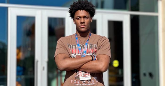 Four-star Trenton Henderson and his family have great visit to LSU - On3 Lsu football recruiting five star edge trenton henderson commits as tigers class inches toward top 10