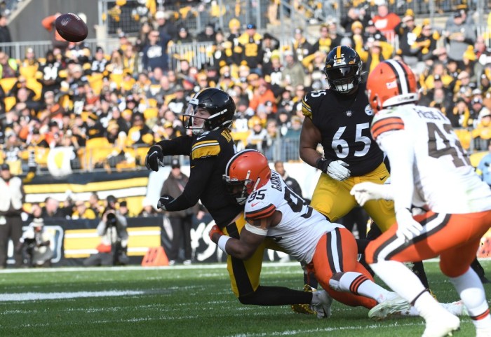 Kenny pickett reportedly lead browns qb1 battle shedeur flacco
