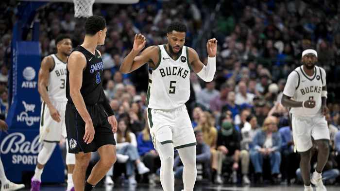 New England Patriots reportedly pursuing Oregon's Adrian Klemm ... Damian lillard free agency three teams emerge in pursuit of former bucks point guard per report