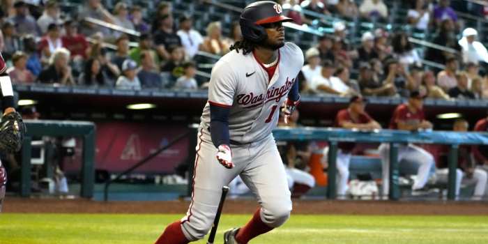 Nationals josh bell drives in three in nightcap