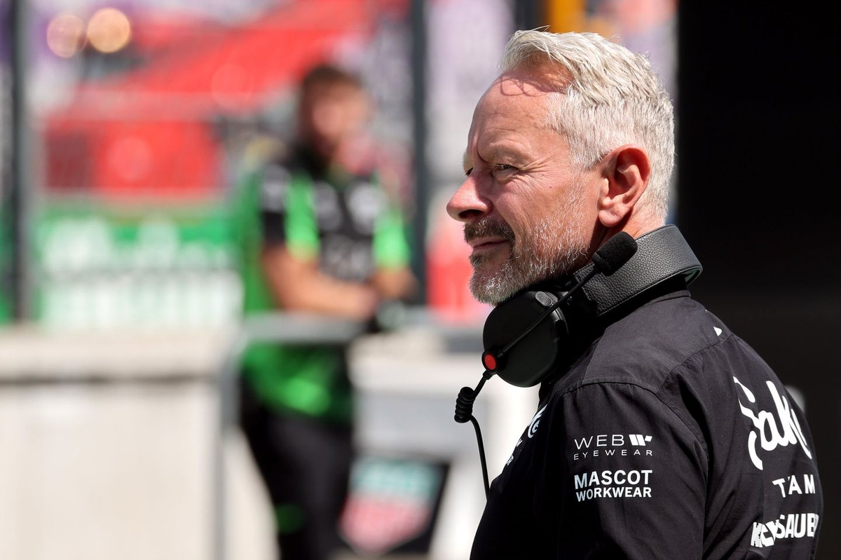 Sauber Maintains Firm Resolve for Sixth in Constructors’ Championship Amidst Tight Midfield Battle