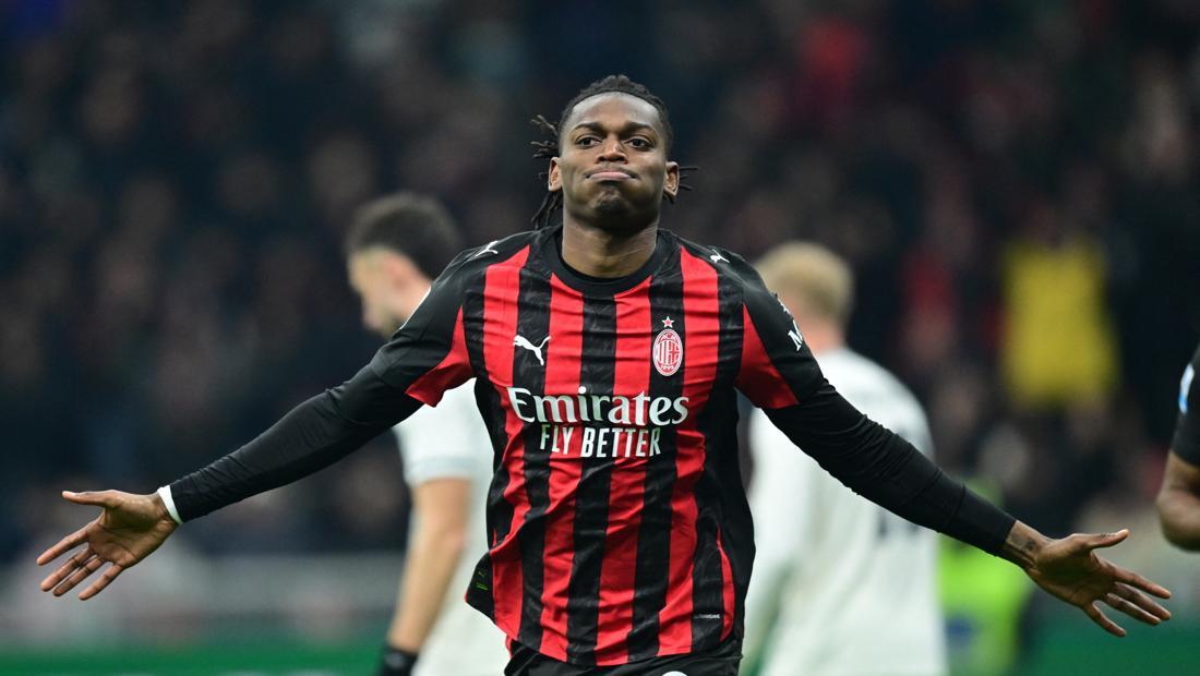 AC Milan Ascends to Serie A Summit with Narrow Victory Over Lazio.
