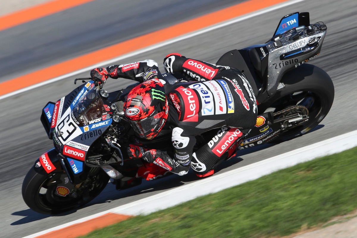 Bagnaia Expresses Renewed Optimism After Valencia MotoGP Test Despite Late Setback