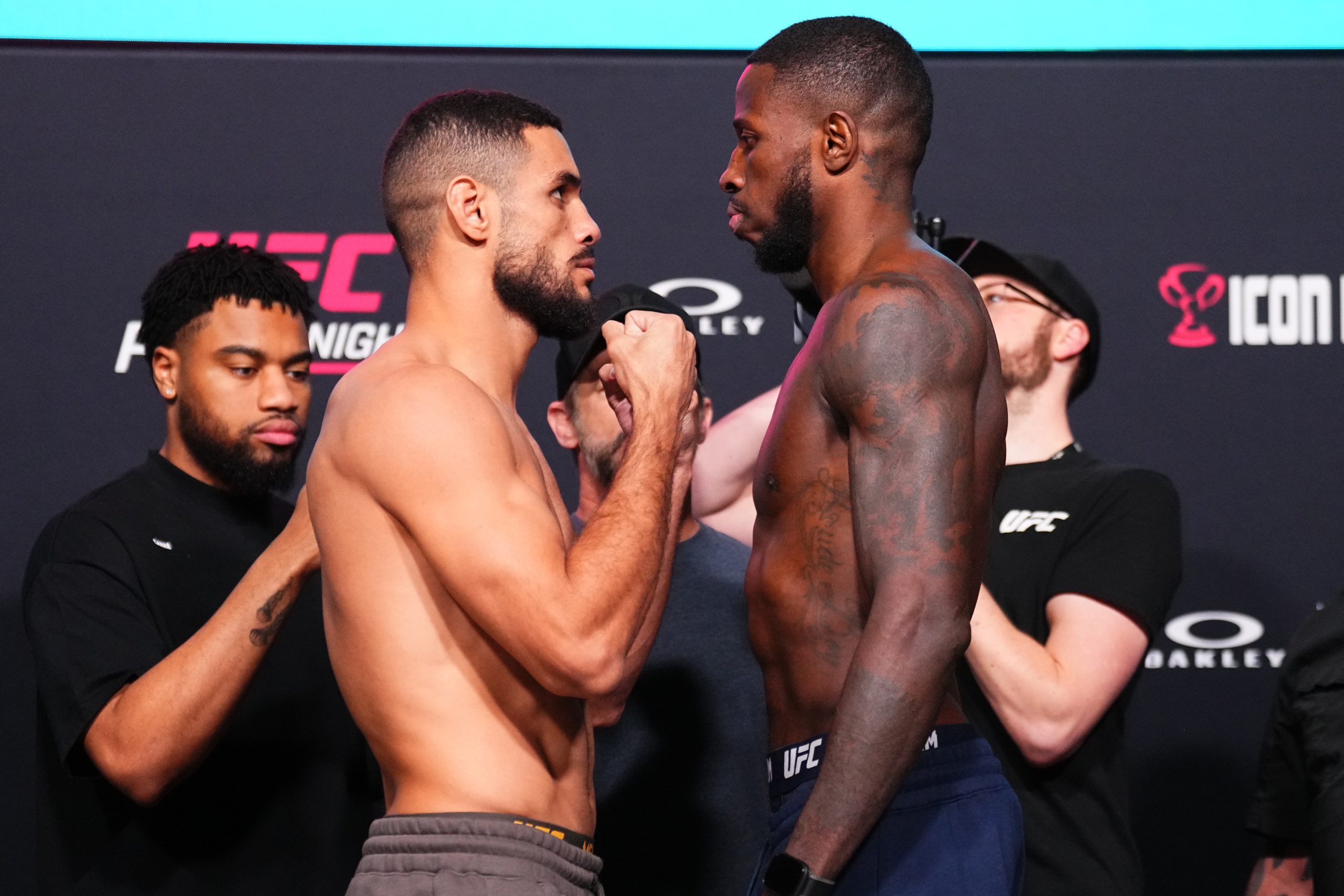 Bonfim Delivers Controversial Knockout Victory Over Brown at UFC Vegas 111 Main Event