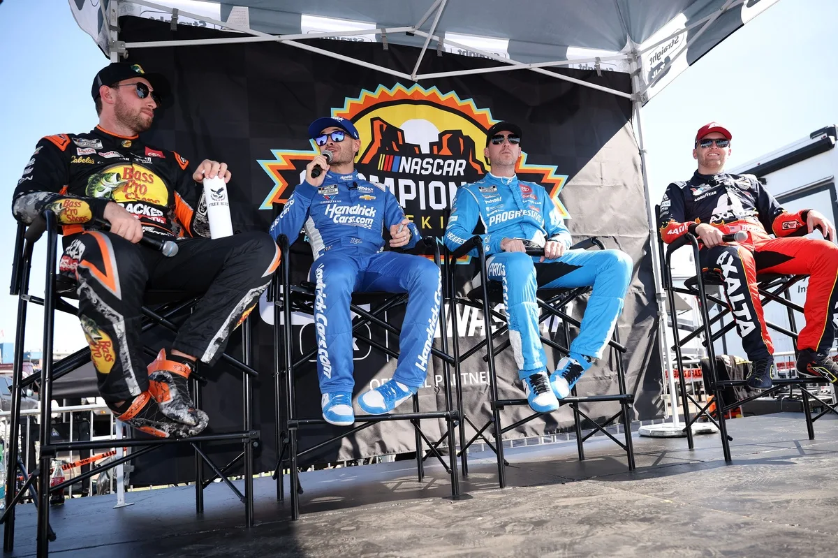 Championship Contenders Project Calm Demeanor Amidst Phoenix Media Frenzy
