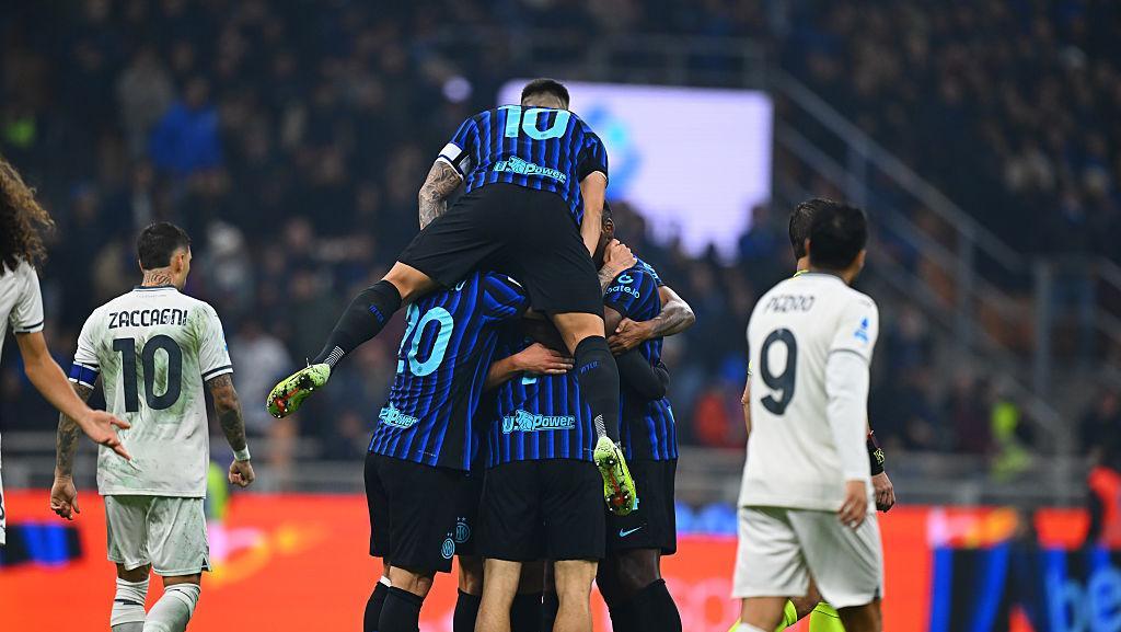 Chivu Implements High-Pressing Style as Inter Milan Ascend to Serie A Summit.