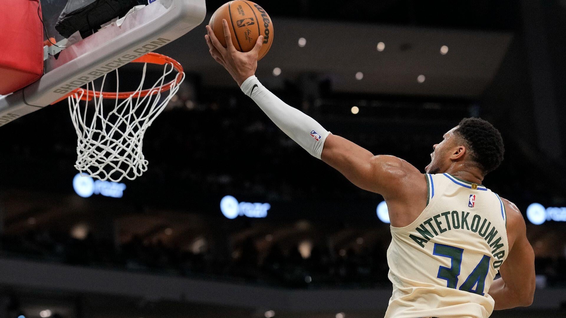 Giannis Antetokounmpo Expresses Ambition to Overtake LeBron James as NBA’s Leading Scorer