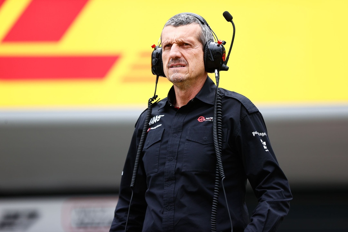 Guenther Steiner Accuses Ferrari Chairman John Elkann of ‘Poor Leadership’ Following Public Driver Rebuke