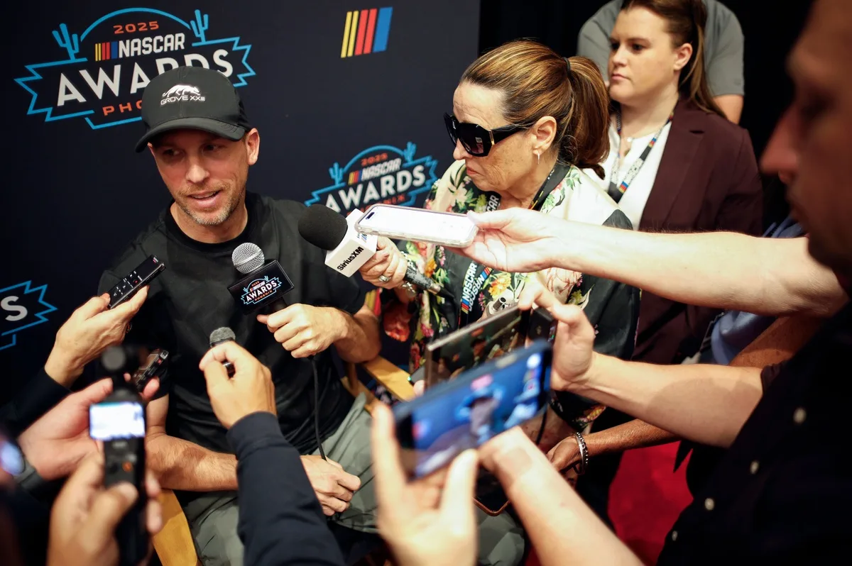 Heartbreak Lingers: Denny Hamlin Struggles to Envision Future After Phoenix Championship Heartbreak