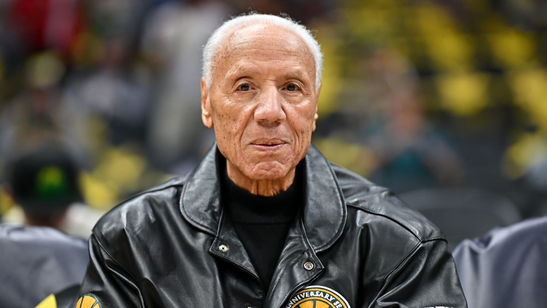 Lenny Wilkens, Triple Hall of Famer and NBA Championship Coach, Dies at 88, Leaving Enduring Legacy on Basketball