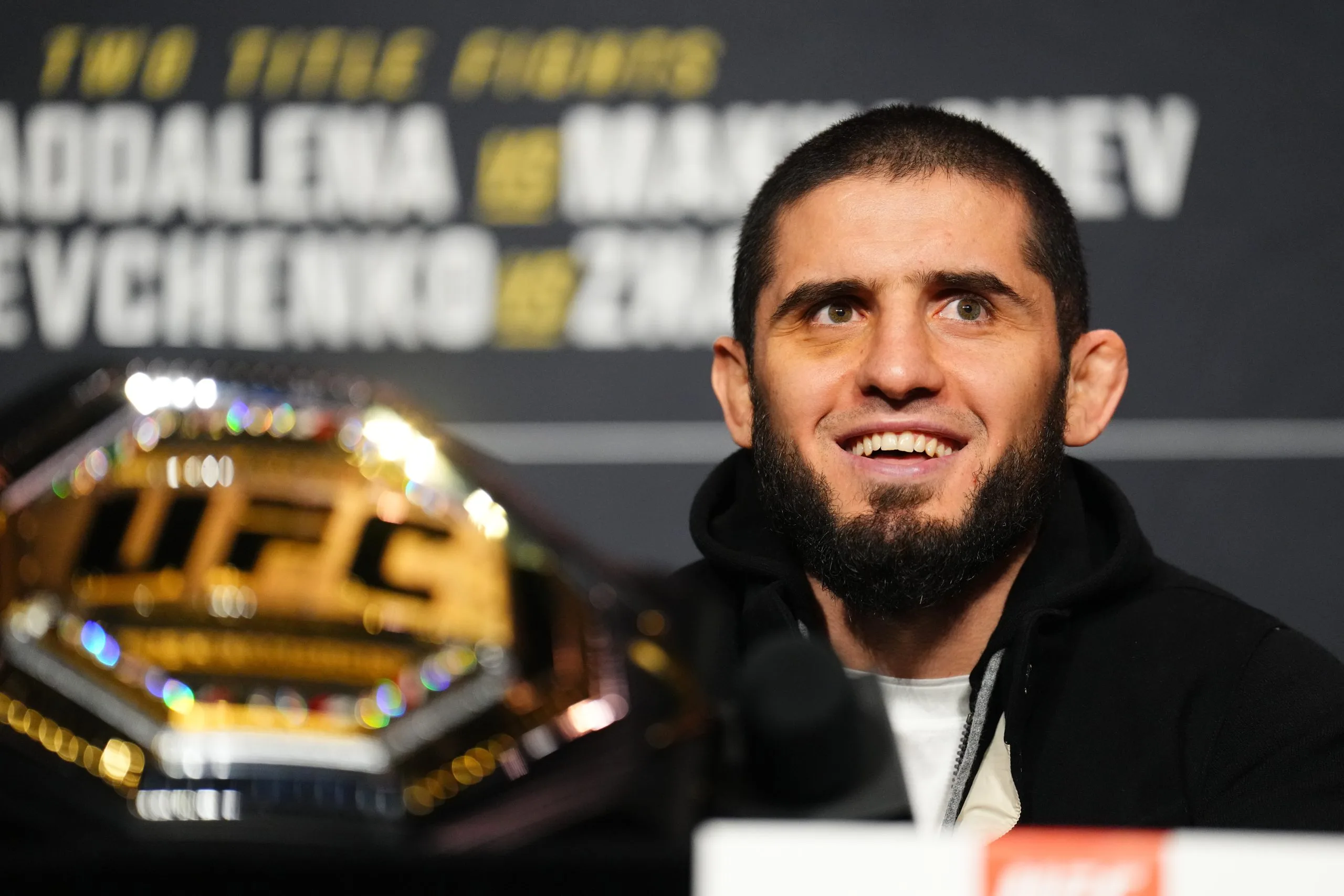 Makhachev Eyes Historic Welterweight Title, Declares Undisputed Claim to Lightweight Crown