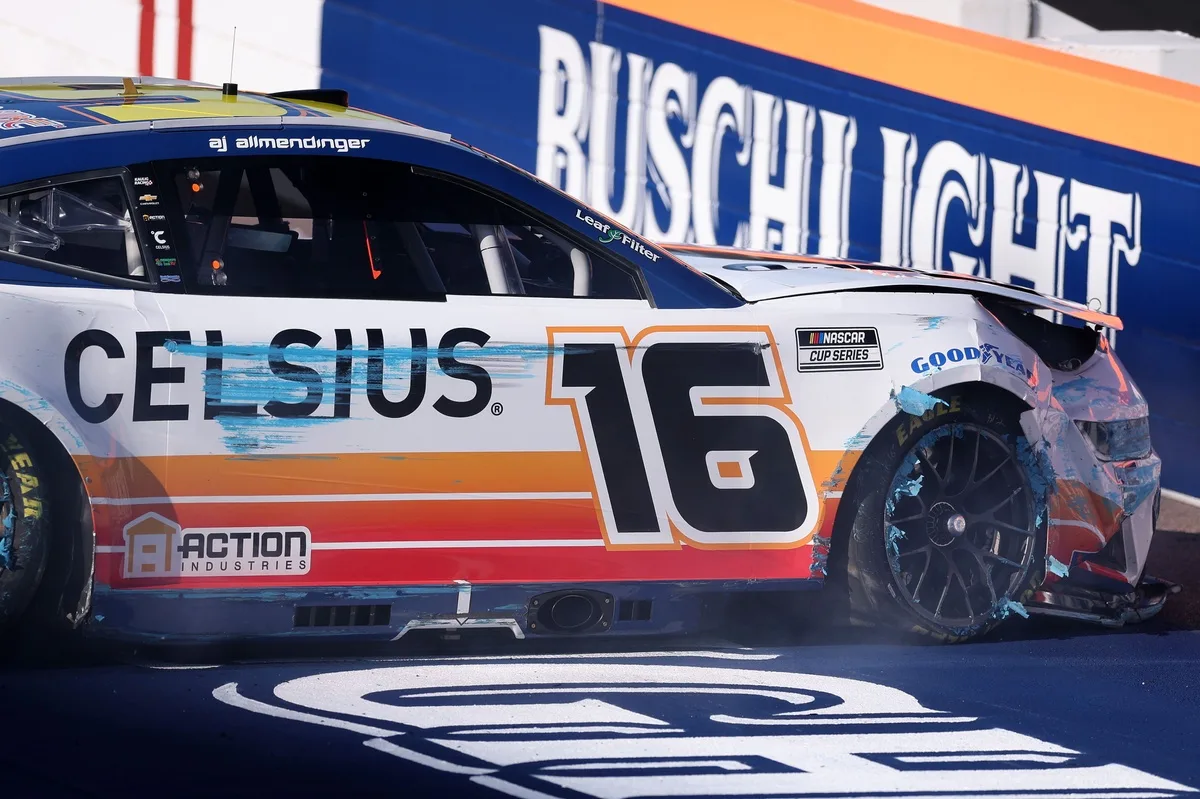 Phoenix Practice Abruptly Disrupted by Widespread Tire Failures Ahead of Championship Showdown