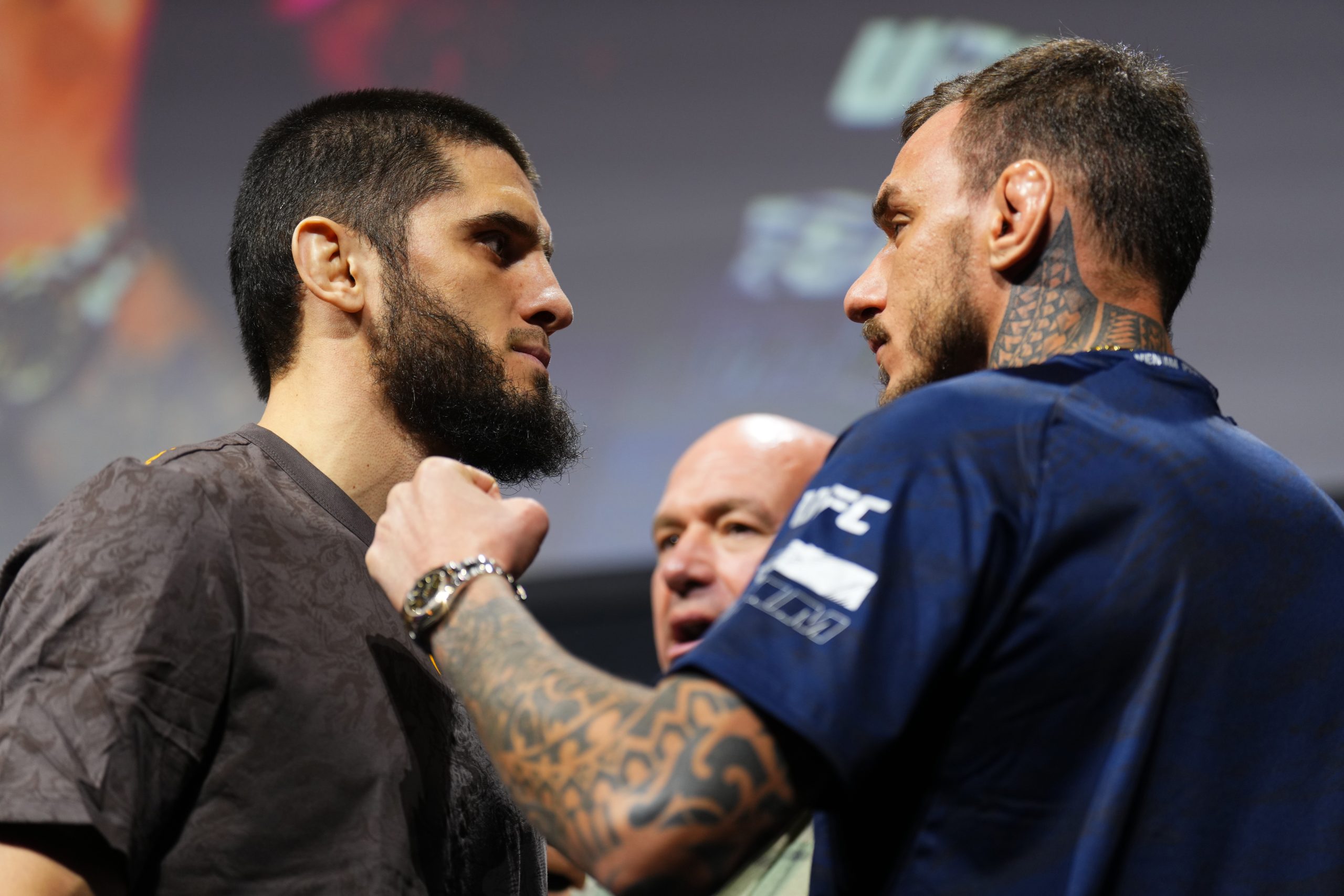 Renato Moicano Forecasts Imminent Retirement for Islam Makhachev, Potentially Following Welterweight Title Bid Against Jack Della Maddalena.