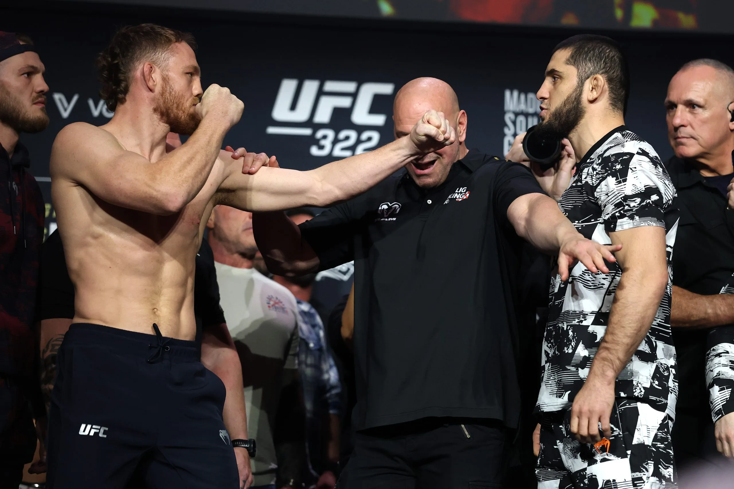 UFC 322: Makhachev and Weili Chase Historic Double-Championship Glory at Madison Square Garden