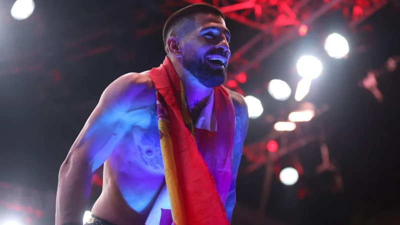 UFC Lightweight Landscape 2025: Ilia Topuria Reign, Contender Dynamics, and Emerging Threats at 155 Pounds