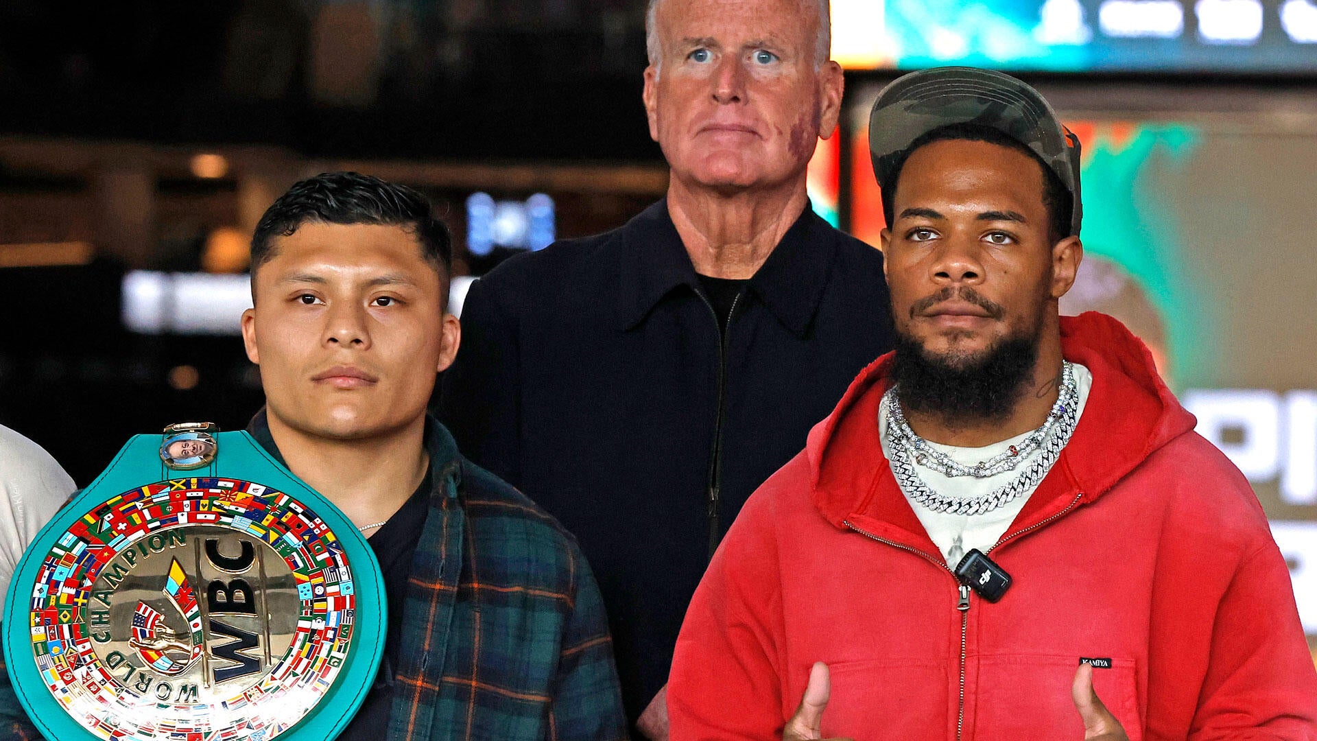 Cruz and Roach Set to Collide in San Antonio Showdown for Interim Junior Welterweight Title