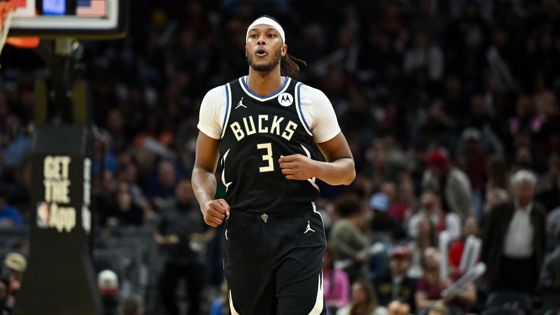 Milwaukee Bucks Face Potential Roster Overhaul Amid Giannis Antetokounmpo Trade Speculation.