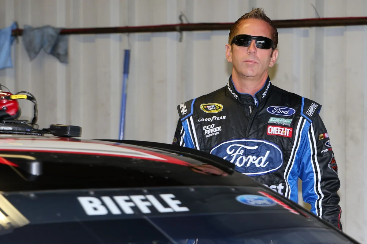 NASCAR Mourns Devastating Loss as Greg Biffle and Family Perish in North Carolina Plane Crash