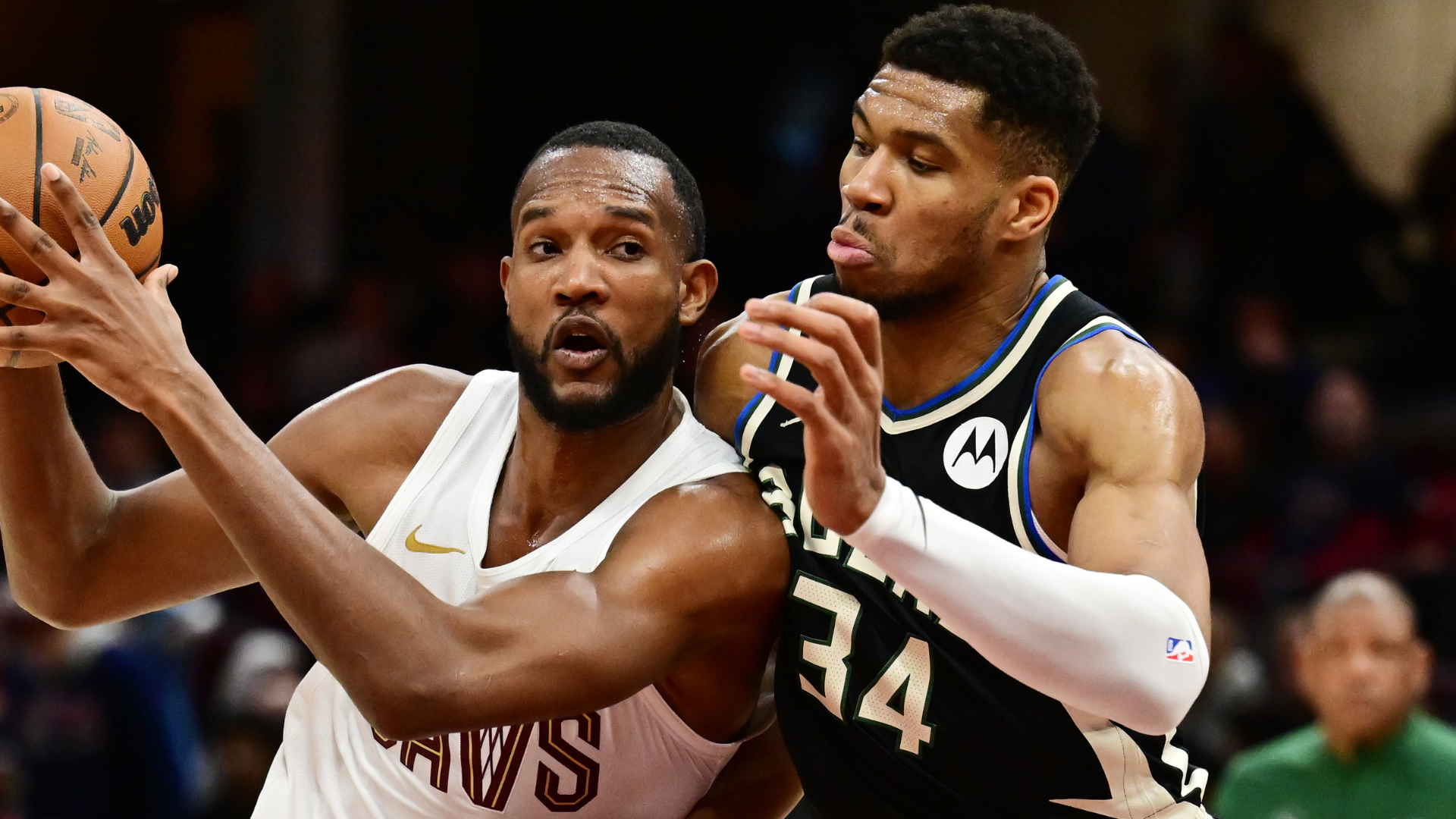 NBA Trade Landscape Shifts: Five Dark Horse Contenders Emerge in Giannis Antetokounmpo Sweepstakes