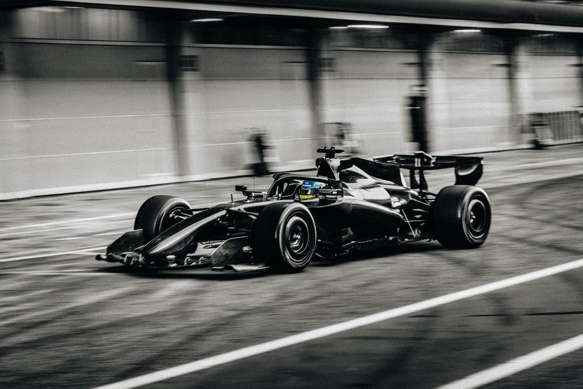 Aston Martin’s AMR26 Debuts with Fernando Alonso’s Positive Assessment Amidst Transformative 2026 F1 Preparations