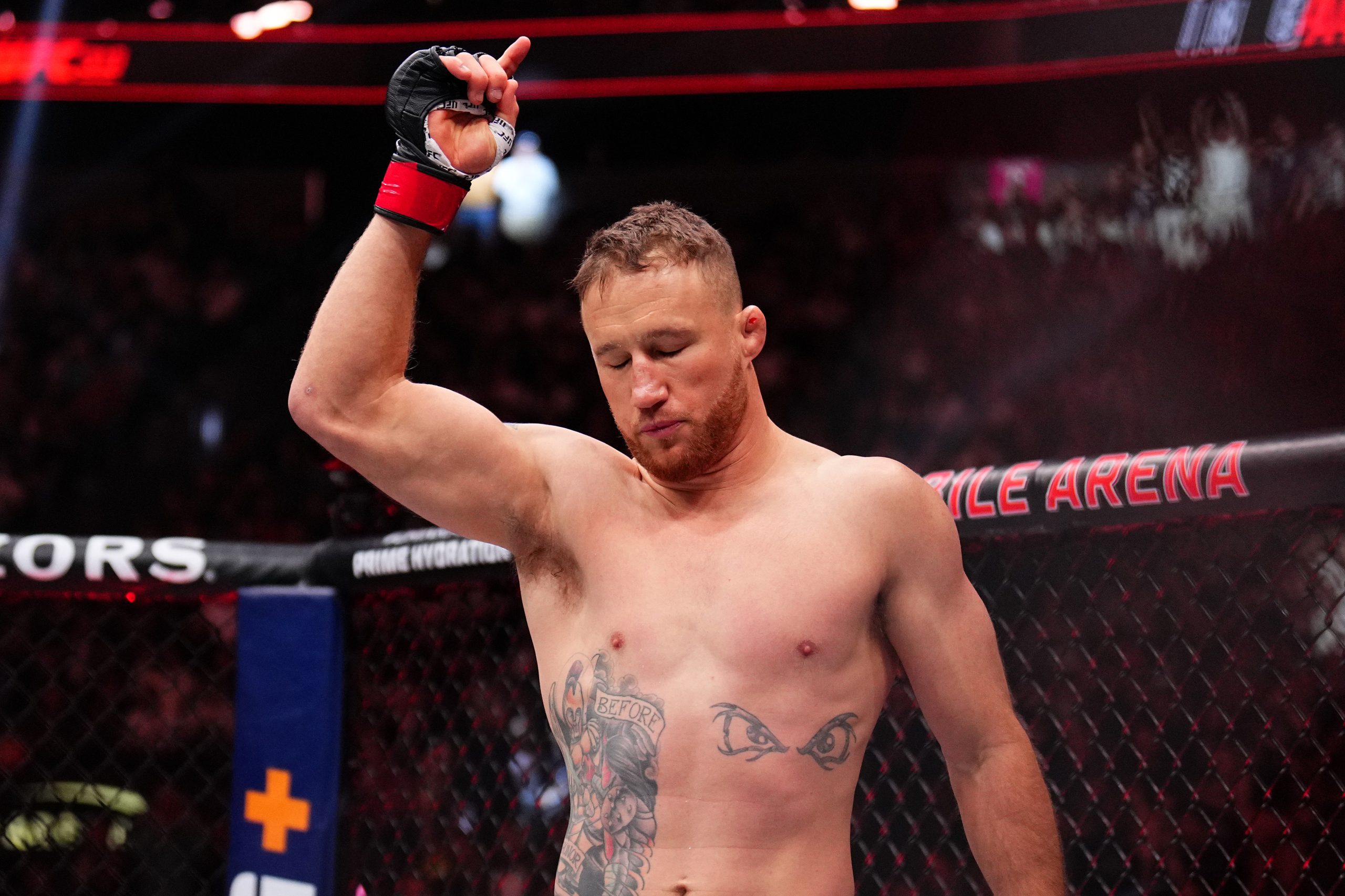 Chael Sonnen Casts Doubt on Justin Gaethje’s ‘Ingrown Hair’ Claim Ahead of UFC 324 Interim Title Bout