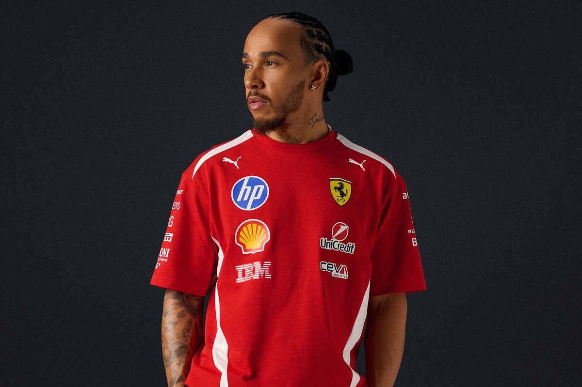 Lewis Hamilton Pivots from Automotive Pursuits to High-Value Collectible Card Market